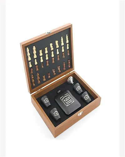 Jack Daniel's Satranç ve Shot Seti